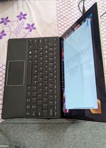 Lenovo Pad 2-in-1, Touchscreen Intel 7 7th Gen, 16