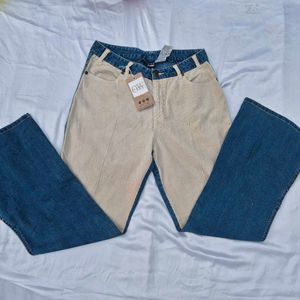 DUAL TONED BOOTCUT DENIM JEANS