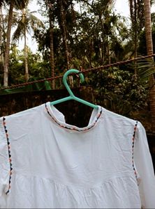 White Trending Top 💖🔥💎