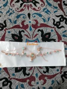 Pearl & Crystal Choker Necklace