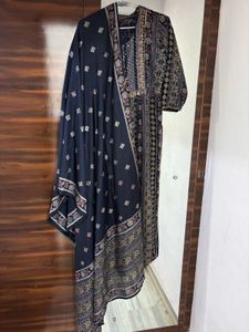 Elegant Kurta With Dupatta