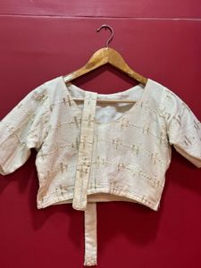 Elegant Embroidered Blouse with belt and margins a