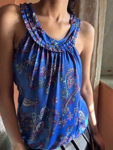 women’s y2k top