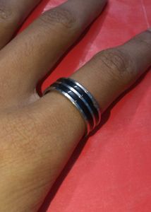 Stylish Silver Tone Ring