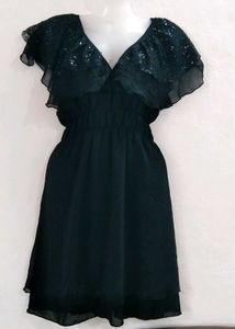 Chic Black Dress