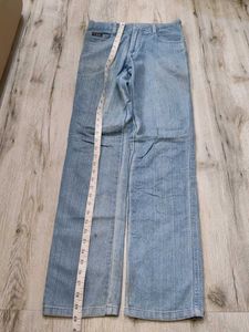 Ma1357 Lake jeans waist 28 inches