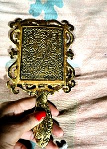 "✨ Antique Aluminium Hand Mirror 🪞Portable Elegance for Makeup and Vanity 💄🌟"