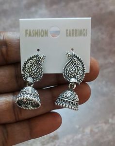 Pack of 2 Silver oxidised Jhumka Earrings