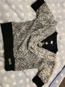 Stylish Patterned Top