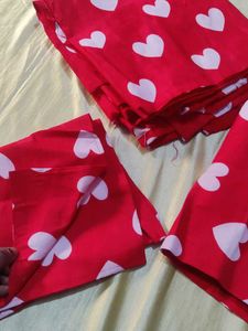 Heart Print Bedsheet Set
