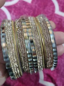 Sparkling Bangle Set