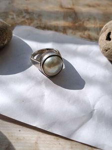 KESHI PEARL RING ABOVE 10 CARAT