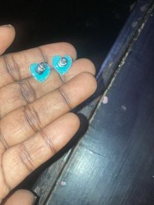 Blue Earing