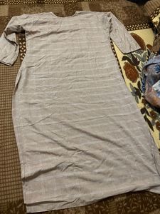 Women Kurta And Pant Set With Matching Duptta