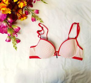 🇳🇿💫💗 Polka Dot White Red Bra