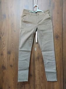Women Khaki Colour Stretchable Solid Pant