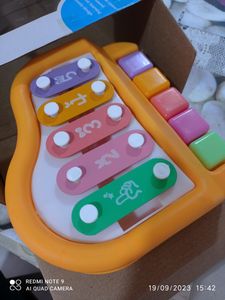 Brand New With price tag and Box Baby Piano And Stacking Ring
