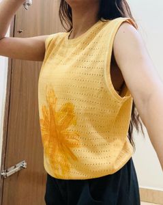 Boxy Cut Sleeves Top