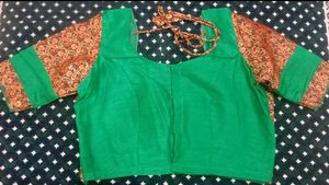 Preloved Saree With Stitched Blouse.💕