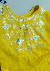 Beautiful Yellow 💛 Printed Women Frock