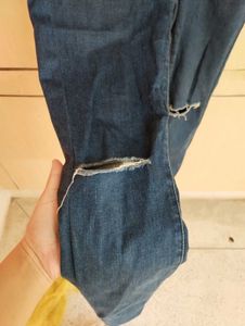 Ripped Knee High Waist Denim Jeans