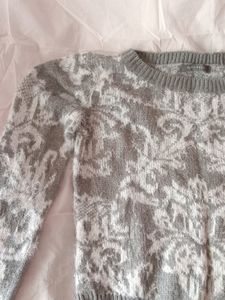 Fur Fitted Full Sleeve Top