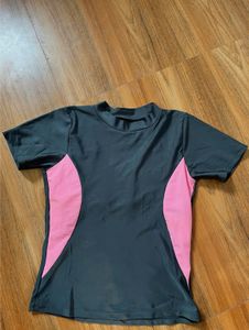 Gym Sweatproof Padded Top 🥰