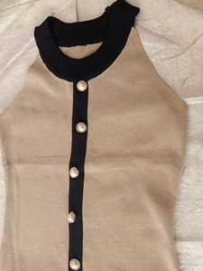 Beige &amp; Black Knit Top