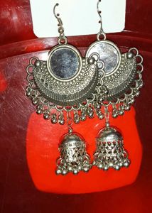 1 Clature And 3 Earings
