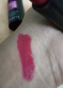 Elle 18 Colour Pop Matte Lipstick
