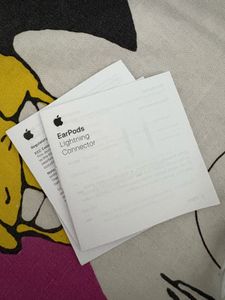 Brand new Apple EarPods - Lightning Connector