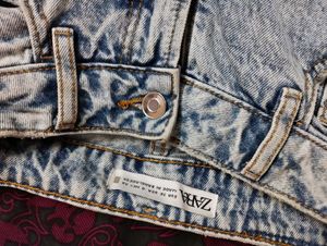 Ripped Wide Leg Jeans