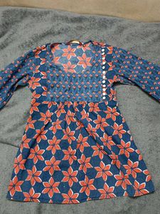 Floral Print Short Kurta