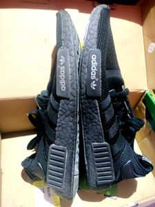 Adidas Nmd R1 Triple Black