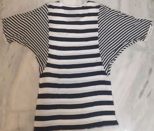 White &amp; Navy Blue Horizontal Strip Baggi Style Top