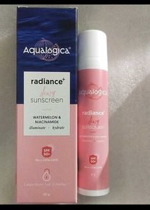 Aqualogica Radiance+ Dewy Sunscreen