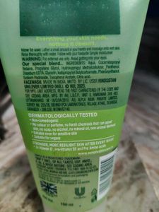 Simple Refreshing Facial Wash