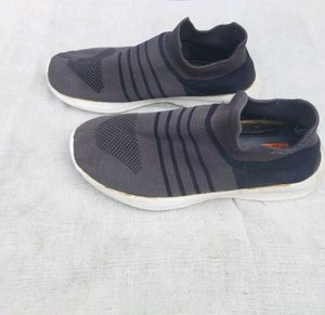 &#34;Used Men&#39;s Slip-On Shoes | Grey | Defective Pair&#34;