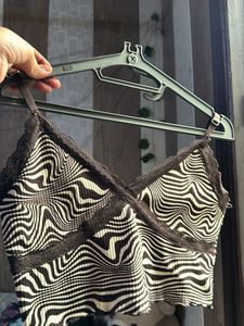 h&amp;m top