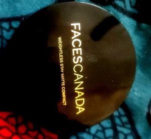 FacesCanada Wieghtless Stay Matte Compact