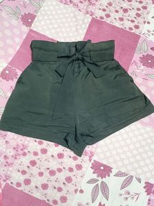 Polysatin Shorts With Detachable Belt