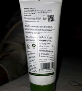 Plum Green Tea Face Wash