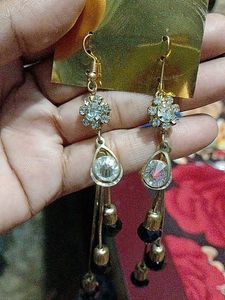 Dangling Rhinestone Earrings