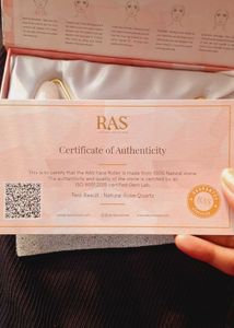 REAL Rose Quartz Facial Roller