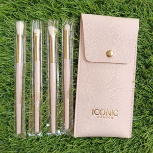 Iconic London Makeup Brush