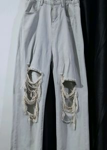 ❗️LOWEST PRICE❗️ SALE❗️Ripped Jeans- Light Blue