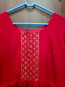 Red Naira Kurta