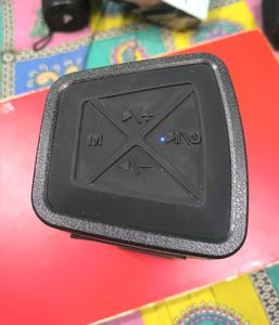 boAt Stone 1000 14W BT Speaker upto 1:30Hrs backup
