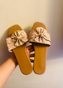 Flat Sandal