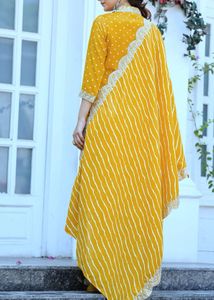Kurta Set With Dupatta